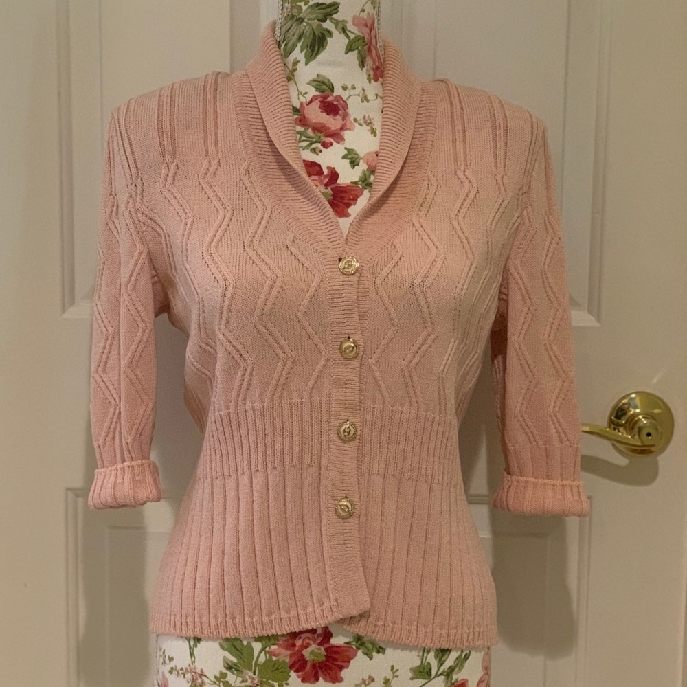 St. John Knit baby pink jacket 3/4 sleeve size 2